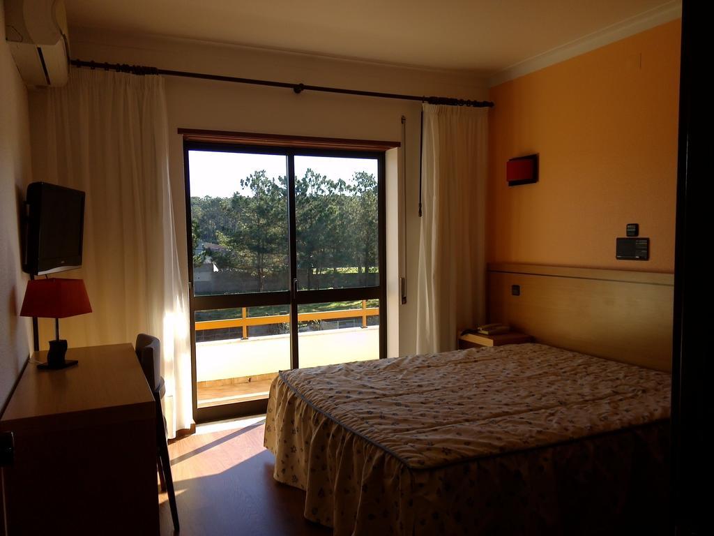 Hotel Ouro Verde Vieira de Leiria Habitación foto
