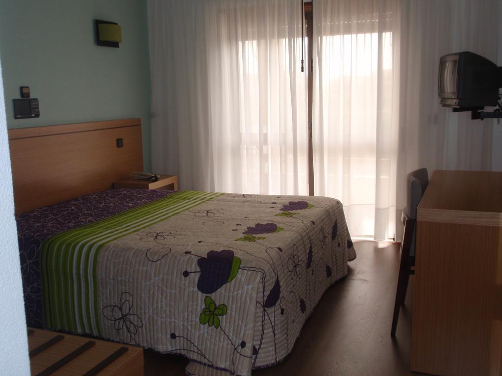 Hotel Ouro Verde Vieira de Leiria Habitación foto
